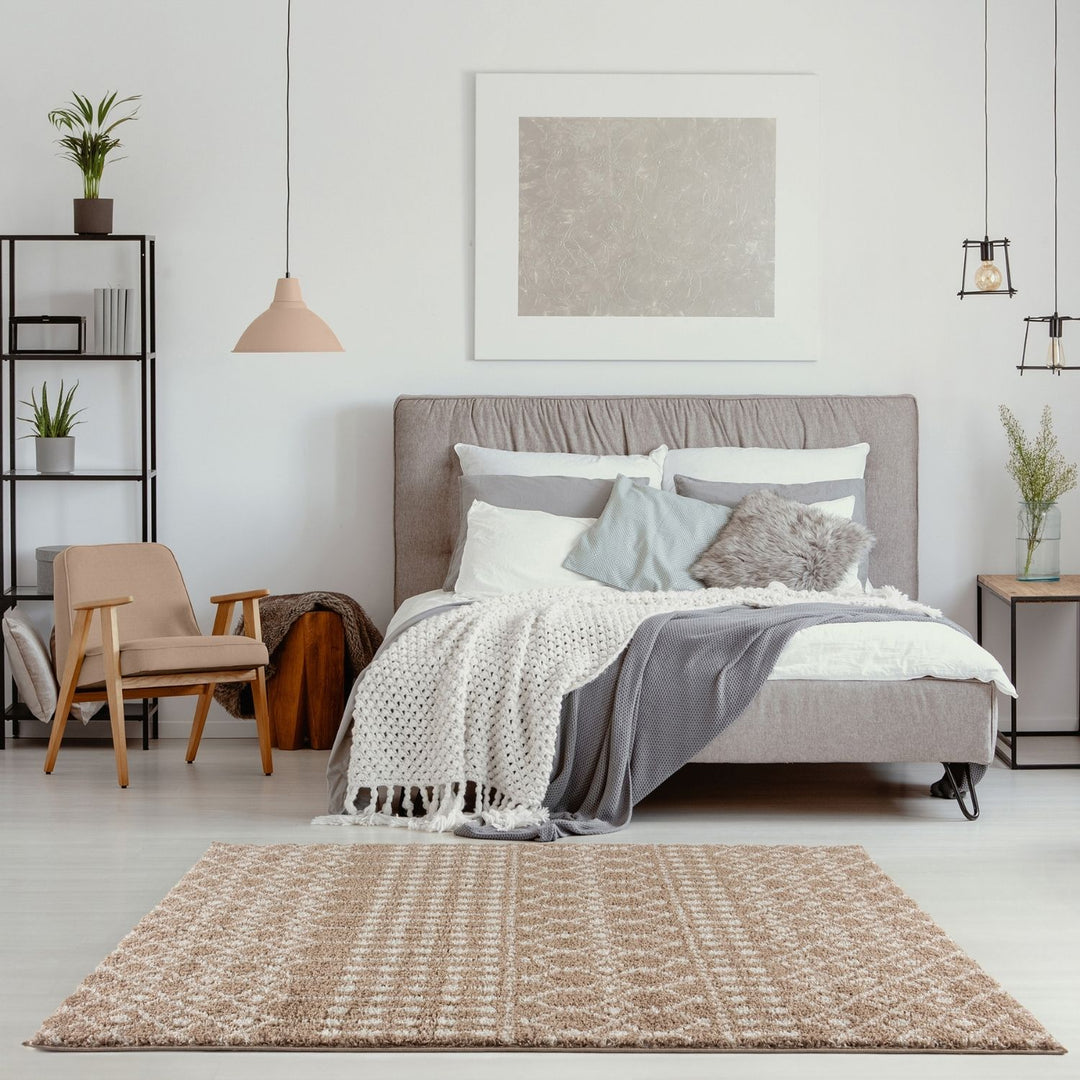 Moroccan-style thick shaggy rug 30 mm pile, non-shedding, pet-friendly, and easy to clean