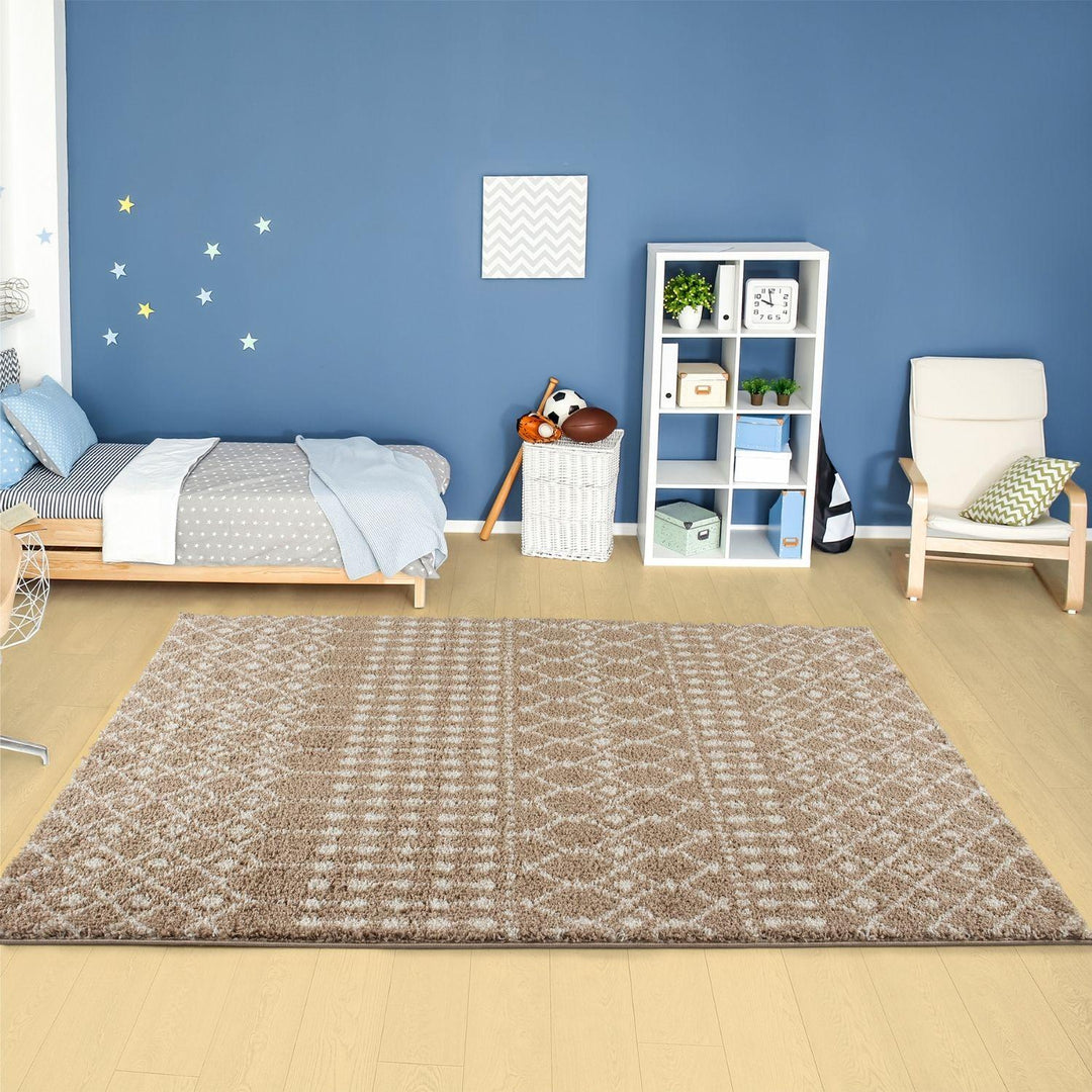 Moroccan-style thick shaggy rug 30 mm pile, non-shedding, pet-friendly, and easy to clean
