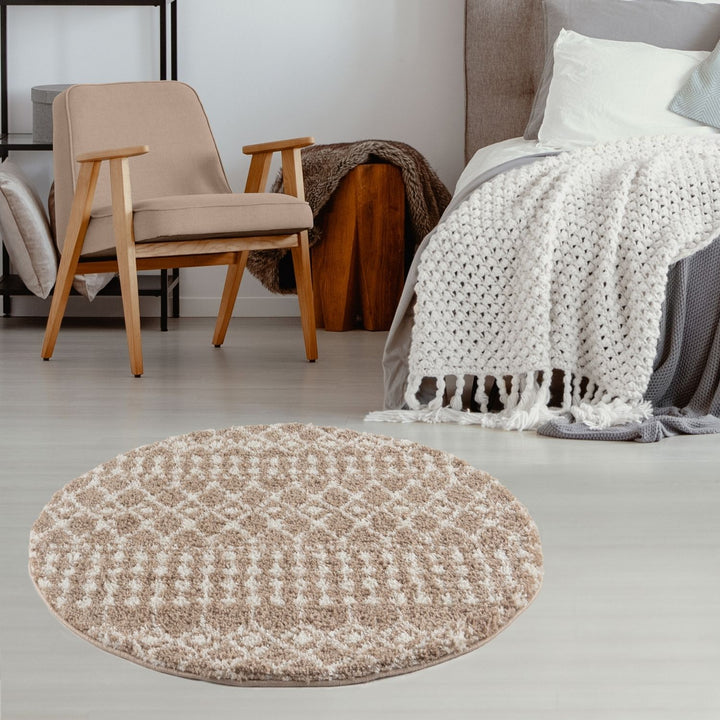 Moroccan-style thick shaggy rug 30 mm pile, non-shedding, pet-friendly, and easy to clean