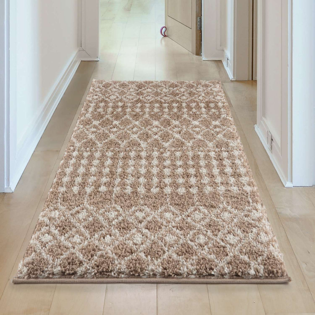 Moroccan-style thick shaggy rug 30 mm pile, non-shedding, pet-friendly, and easy to clean