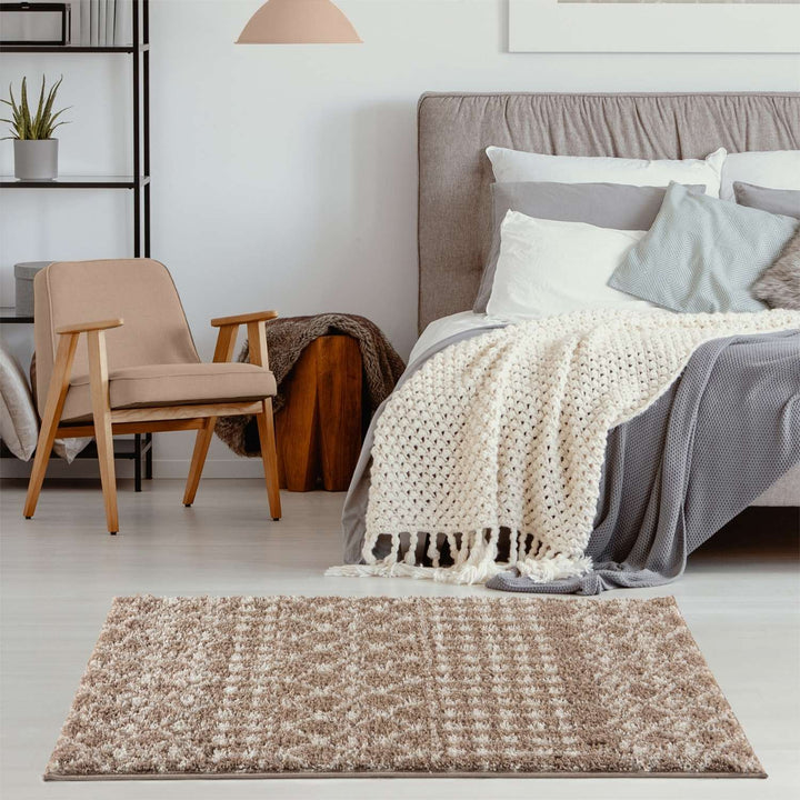 Moroccan-style thick shaggy rug 30 mm pile, non-shedding, pet-friendly, and easy to clean
