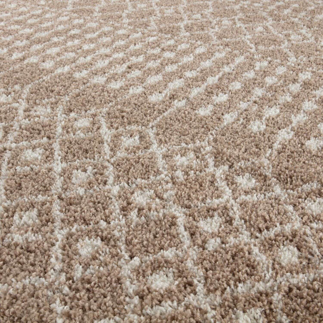 Moroccan-style thick shaggy rug 30 mm pile, non-shedding, pet-friendly, and easy to clean