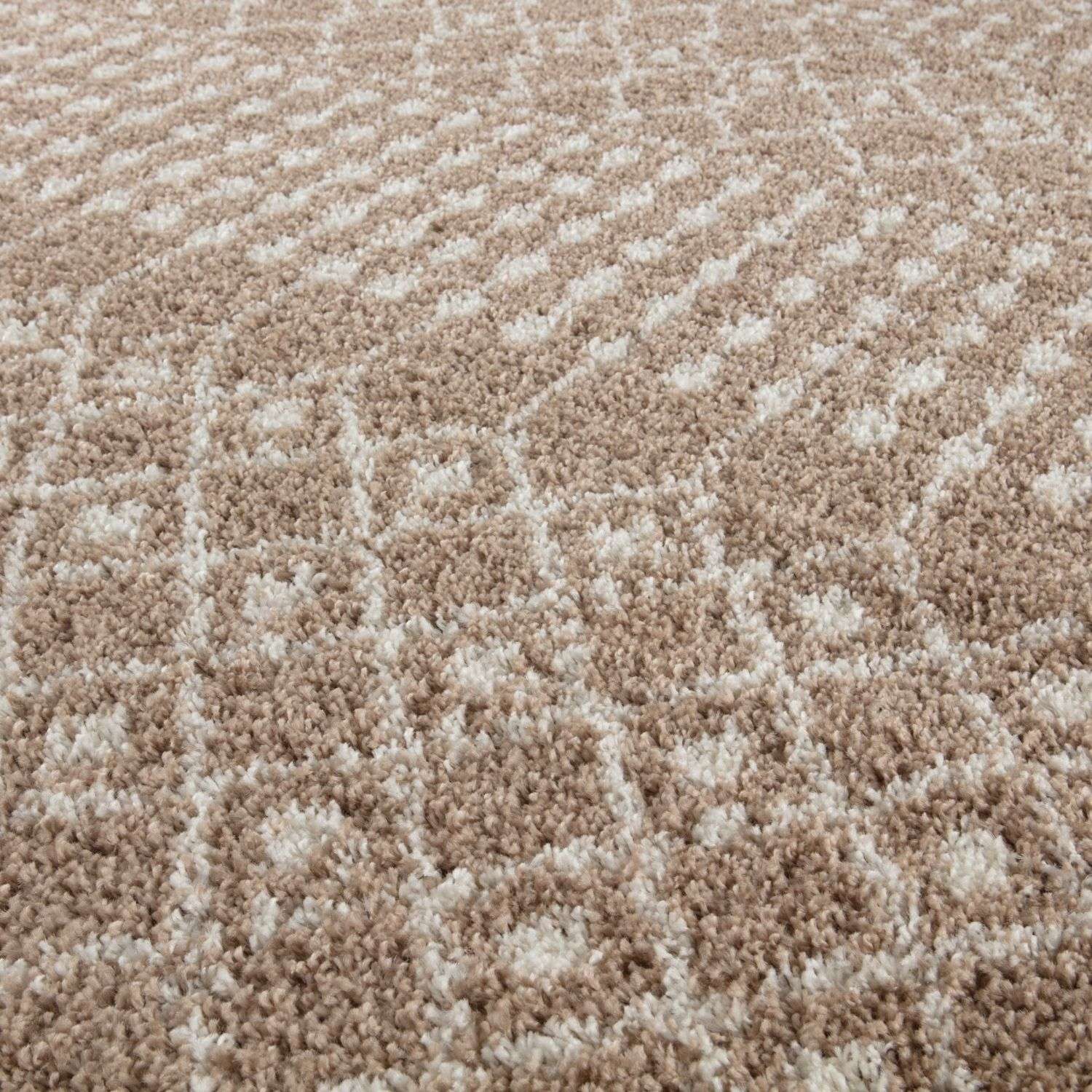 Moroccan-style thick shaggy rug 30 mm pile, non-shedding, pet-friendly, and easy to clean