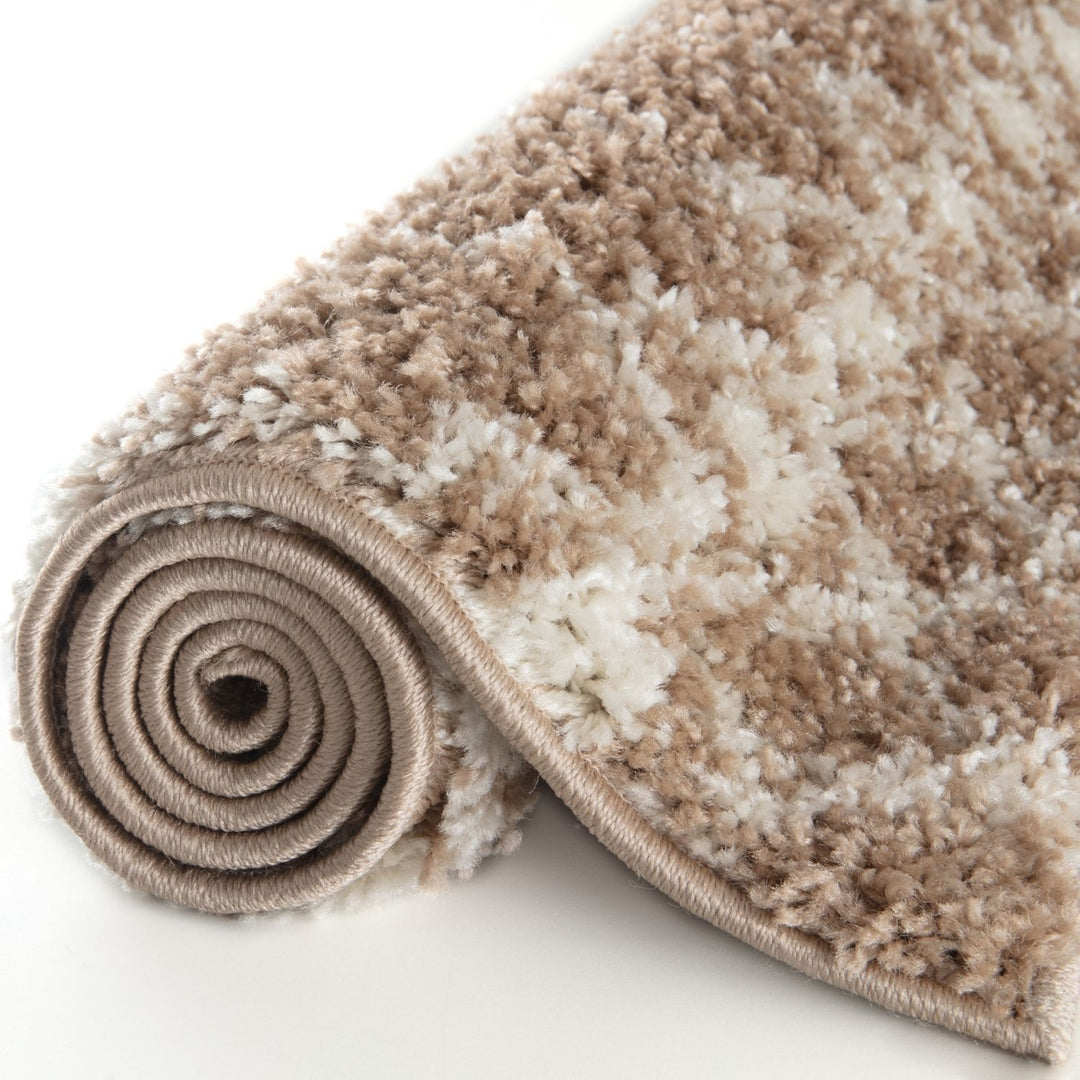 Moroccan-style thick shaggy rug 30 mm pile, non-shedding, pet-friendly, and easy to clean