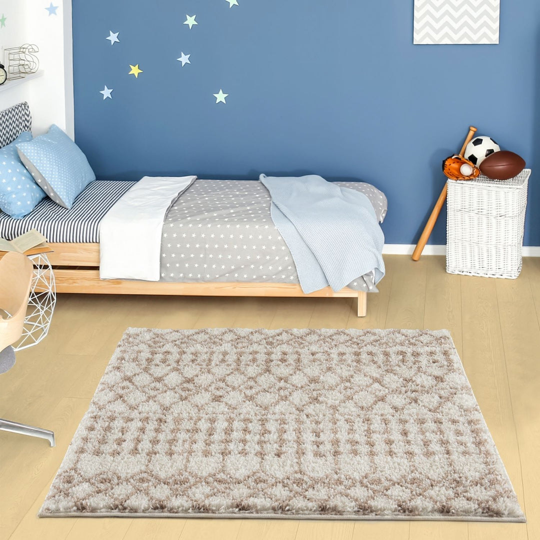 Moroccan shaggy Beige Ivory Rug Thick pile easy to clean