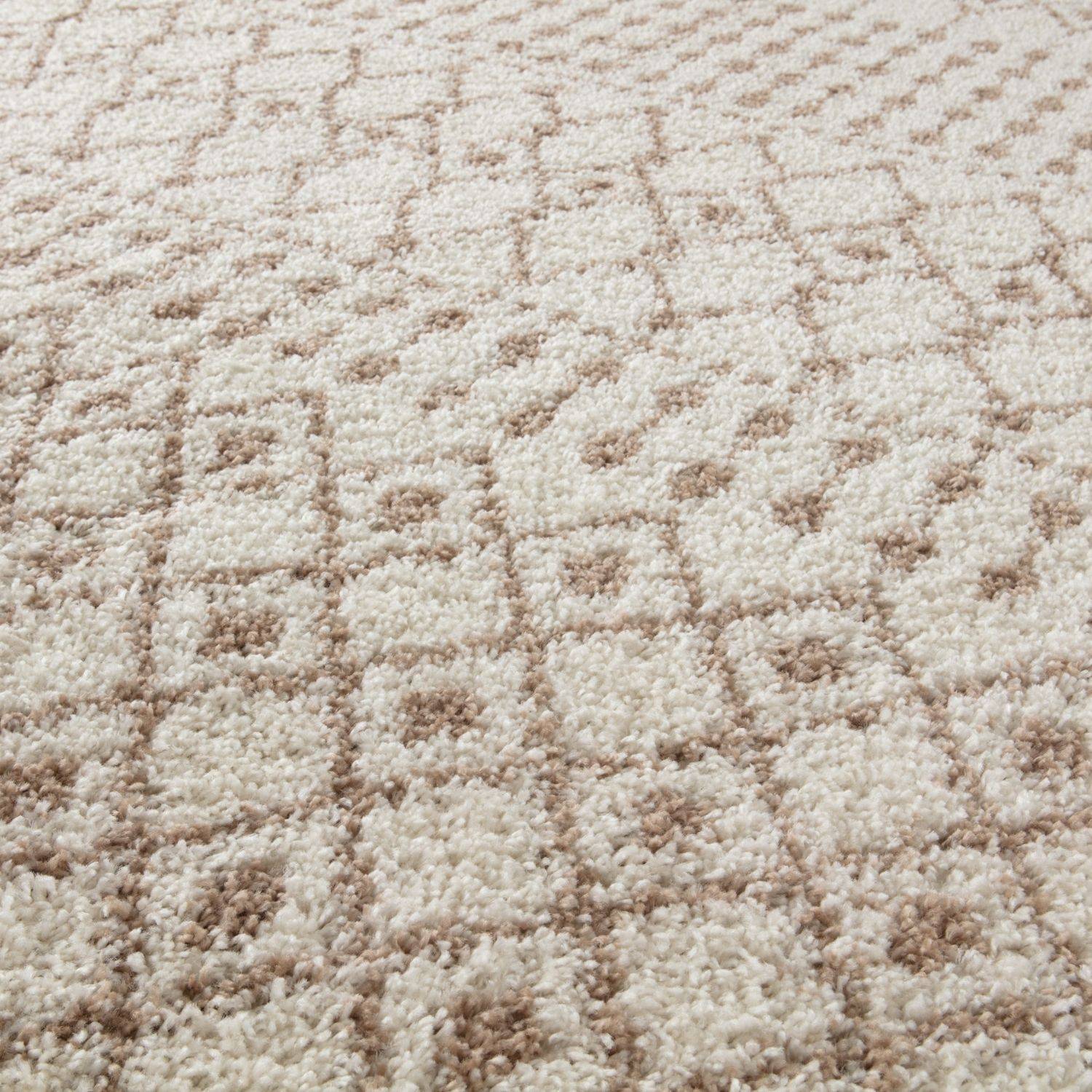Moroccan shaggy Beige Ivory Rug Thick pile easy to clean