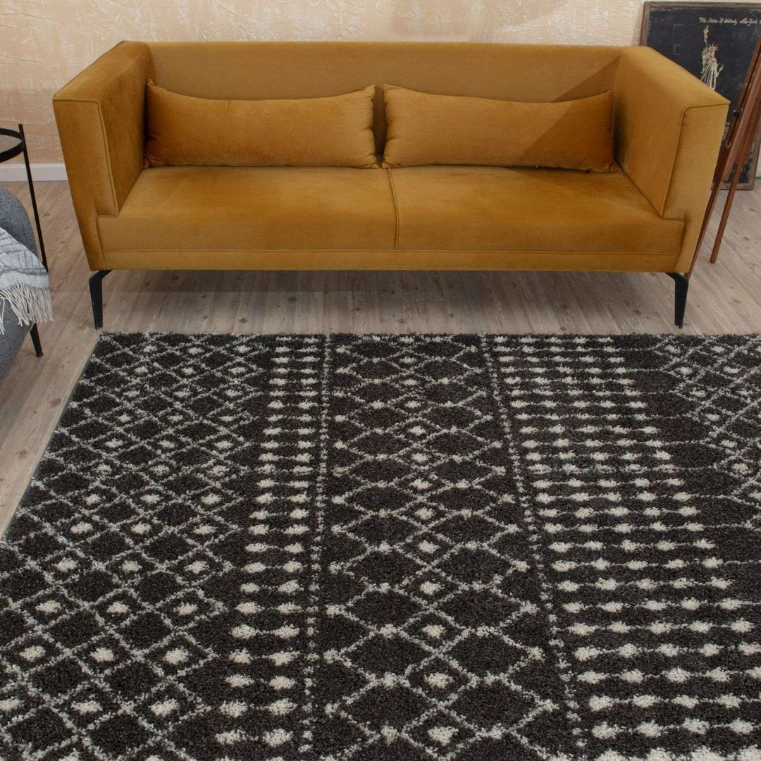 Moroccan-style thick shaggy rug non-shedding