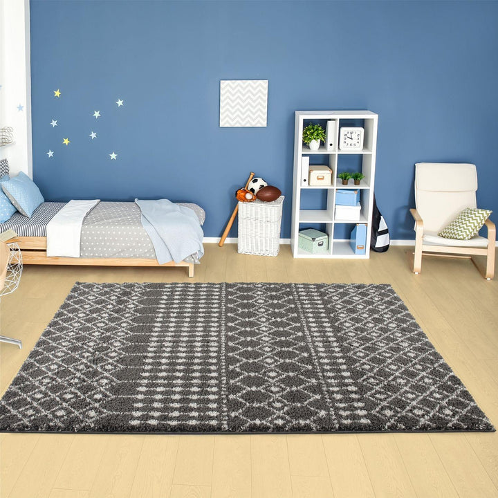 Moroccan-style thick shaggy rug non-shedding