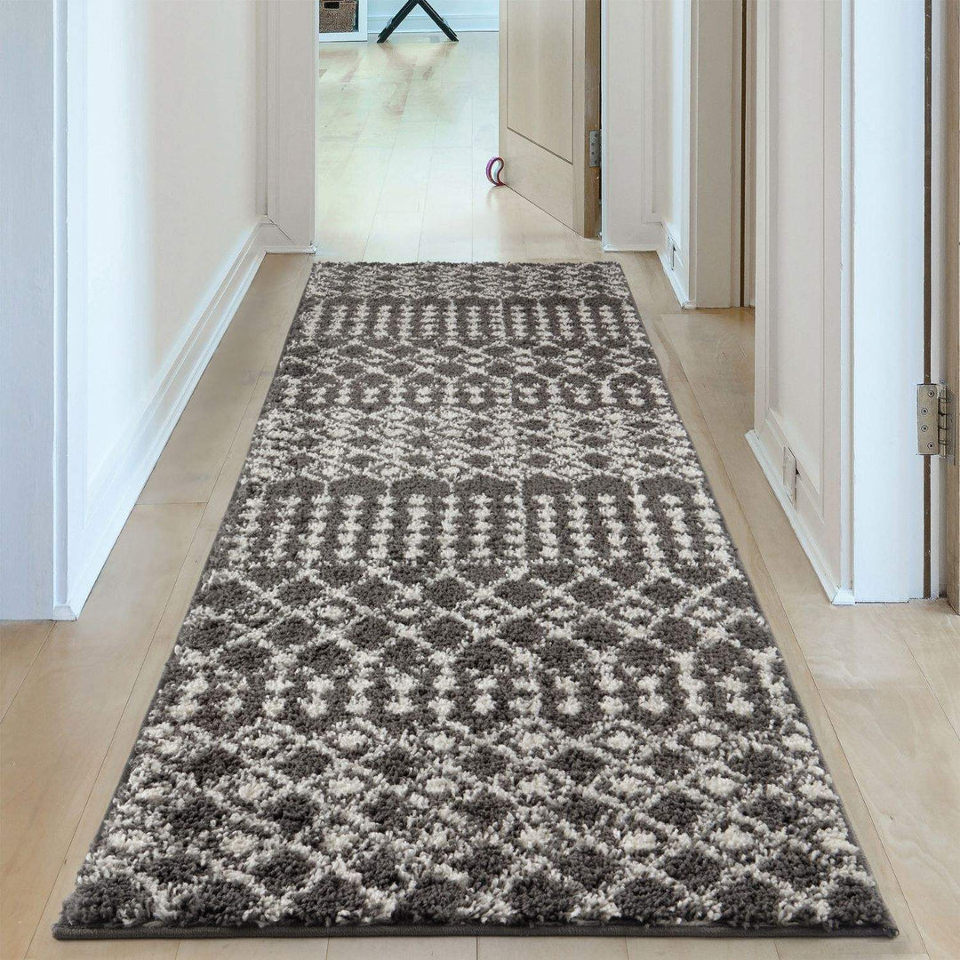 Moroccan-style thick shaggy rug non-shedding