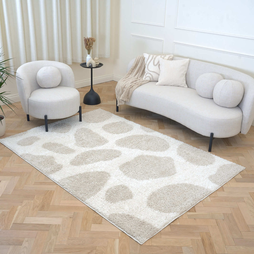 Moodi Shaggy Cream Rug, abstract design, soft underfoot feel | THE RUGS