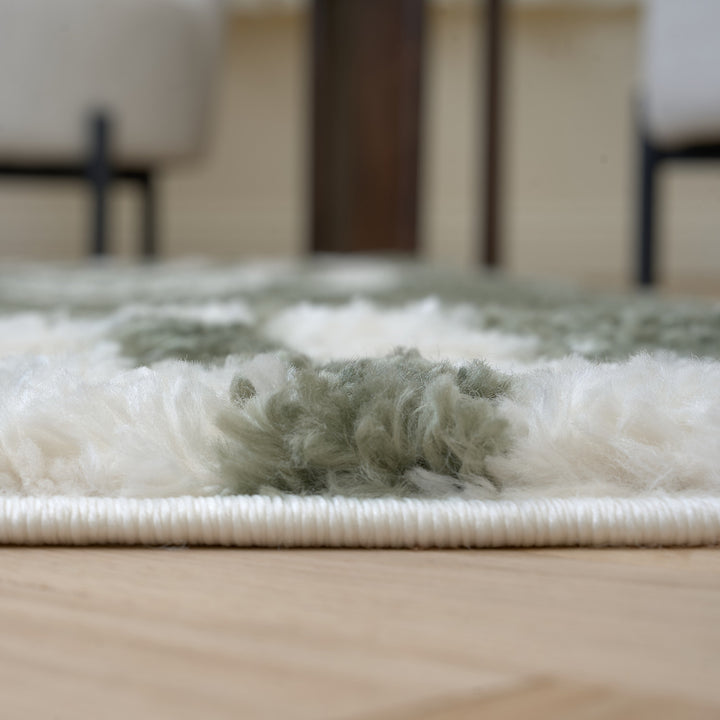 Moodi Shaggy Green rug, scandinavian design, soft pile | THE RUGS