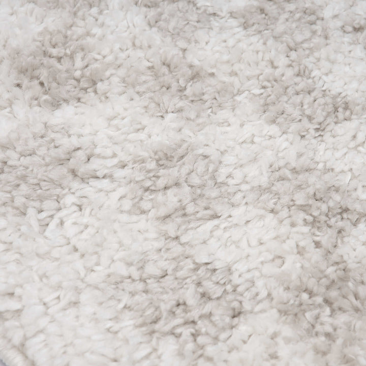 Moodi Shaggy Cream Rug, soft & fluffy pile, tartan design | THE RUGS