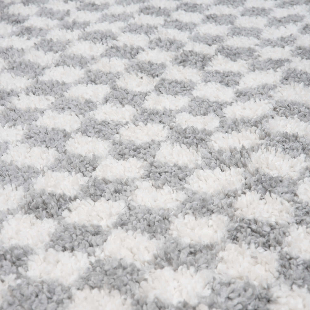 Moodi Shaggy Grey Rug, Tartan design, Underfloor heating | THE RUGS