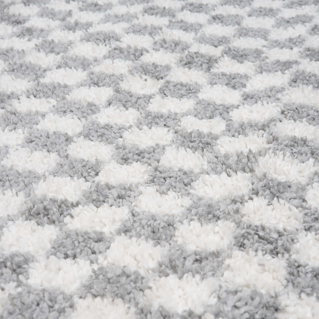 Moodi Shaggy Grey Rug, Tartan design, Underfloor heating | THE RUGS