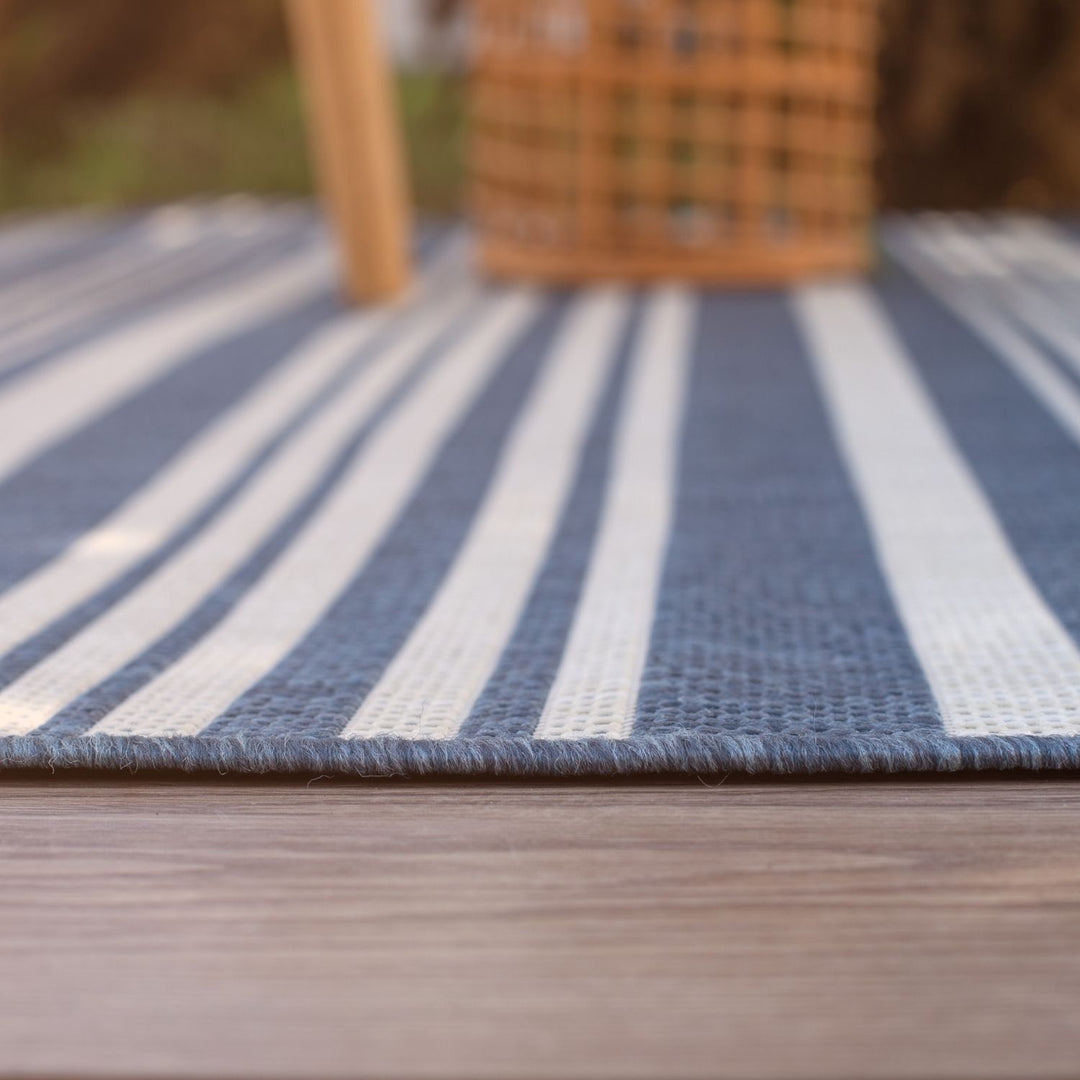 Striped Design Outdoor Rug for Garden | The Rugs