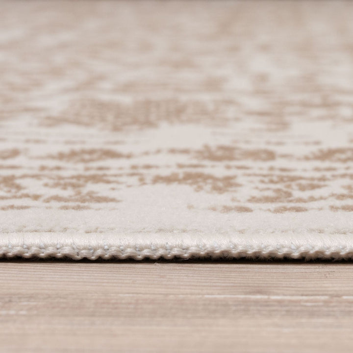 Living Room Rug Vintage Design In Cream and Beige