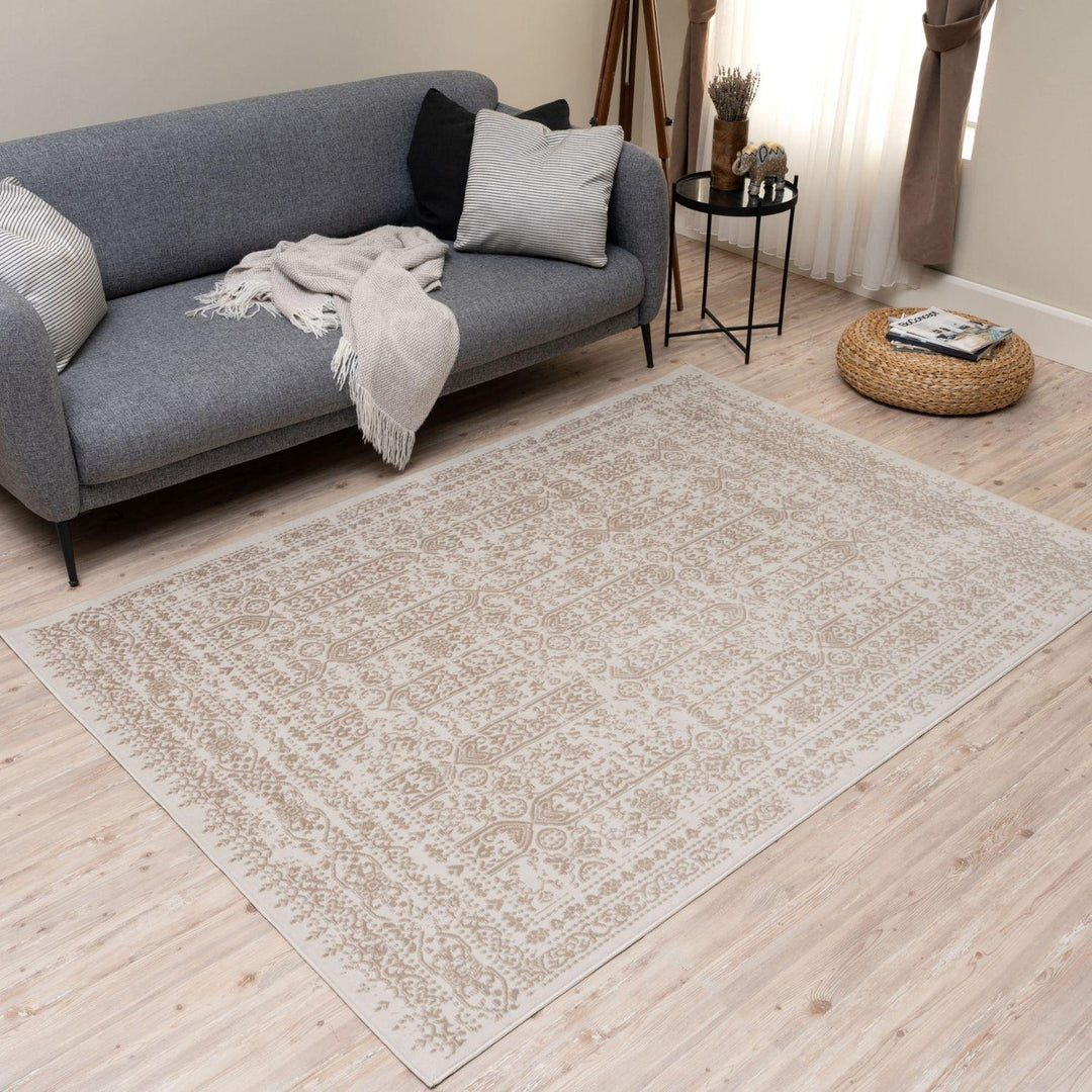 Living Room Rug Vintage Design In Cream and Beige