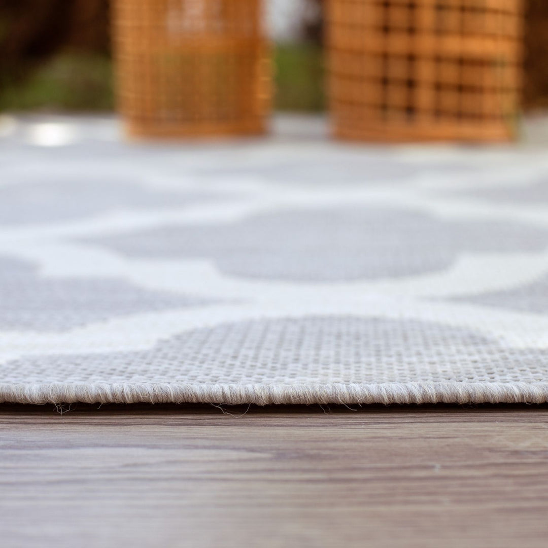 Grey Trellis Design Outdoor Rug for Garden & Patio