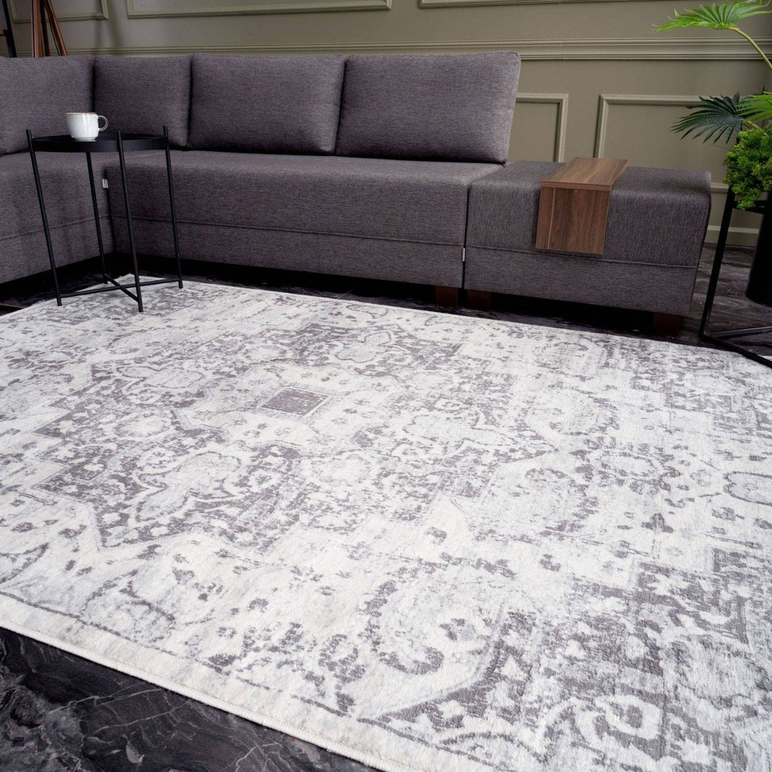 Living Room Rug Medallion Design in Grey