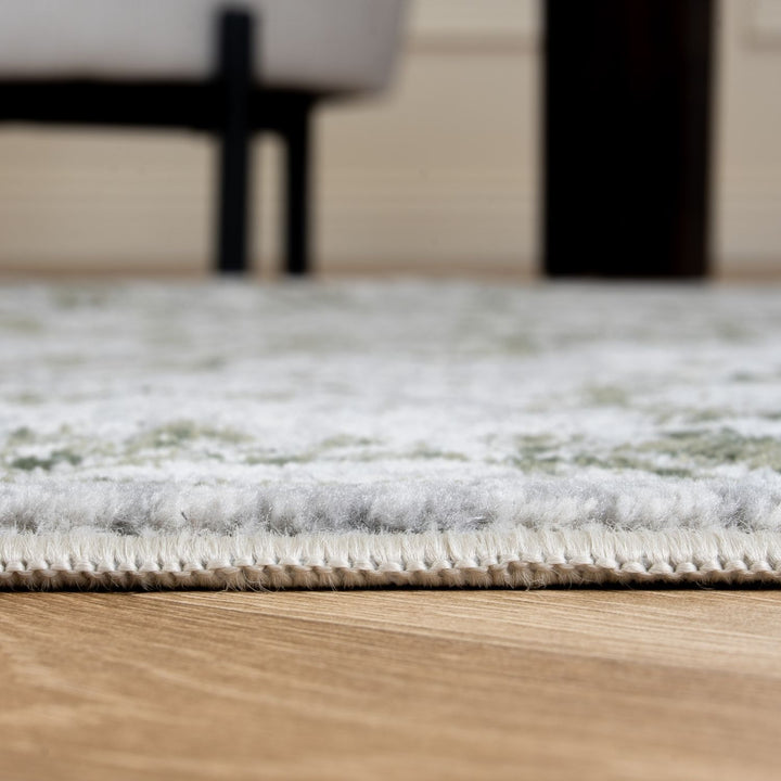 Abstract Montana Green Vintage Rug, Satin-Resistant, Fade-Resistant, Easy To clean, Eco-Friendly | The Rugs