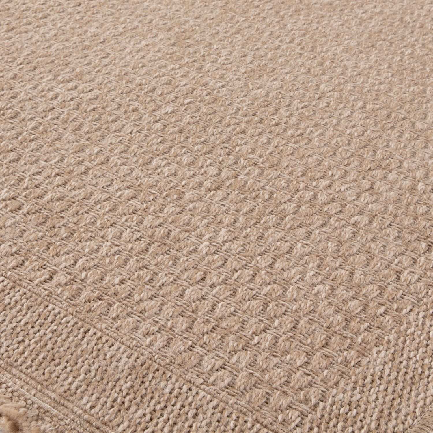 Nature Outdoor rug is very easy to maintain and water-resistant