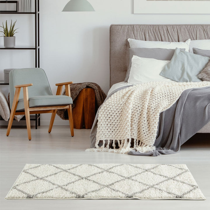 Diamond Design Thick Shaggy Area Rugs Ivory