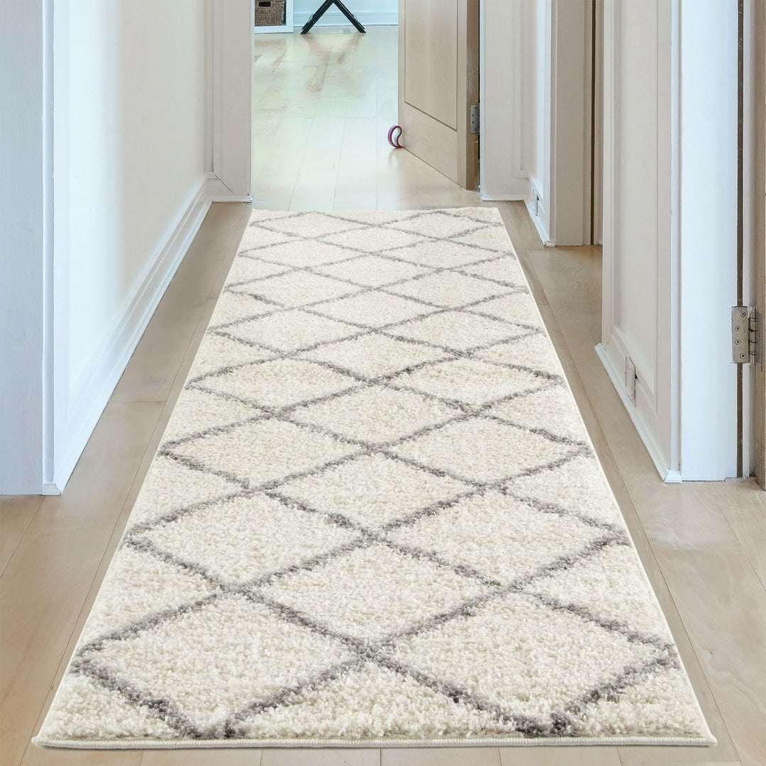 Diamond Design Thick Shaggy Area Rugs Ivory