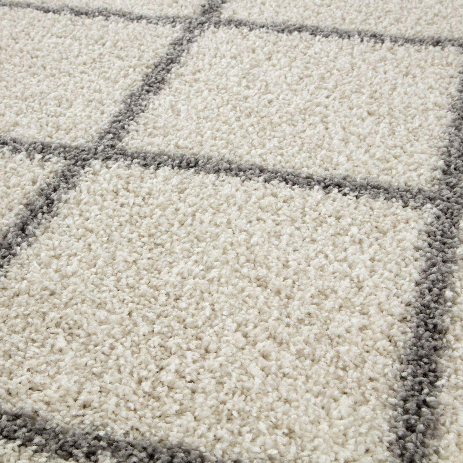 Diamond Design Thick Shaggy Area Rugs Ivory