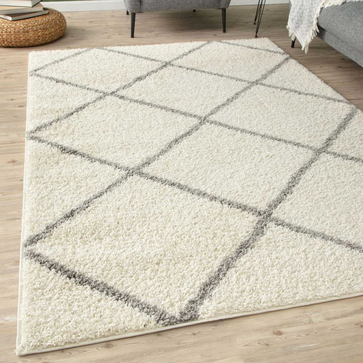 Diamond Design Thick Shaggy Area Rugs Ivory