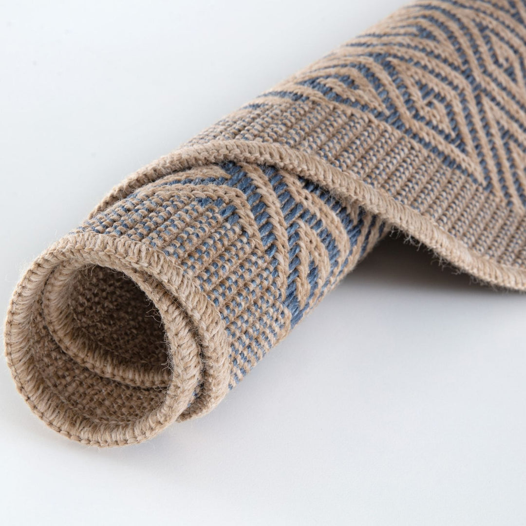 Nature Blue outdoor rug is resistant to moisture and UV protected