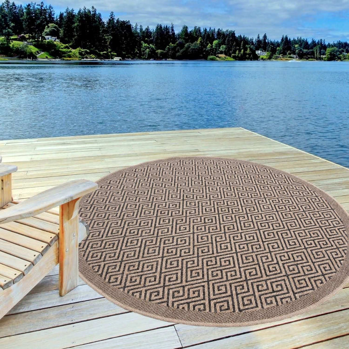 Nature Outdoor Rug Dark Grey jute-look designs and soft, non-shedding texture, moisture and UV protected.