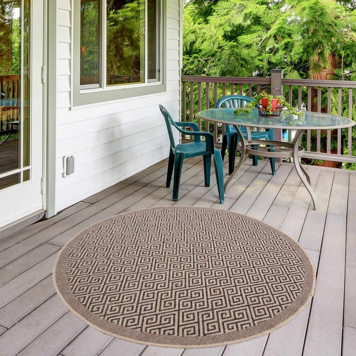 Nature Outdoor Rug Dark Grey jute-look designs and soft, non-shedding texture, moisture and UV protected.