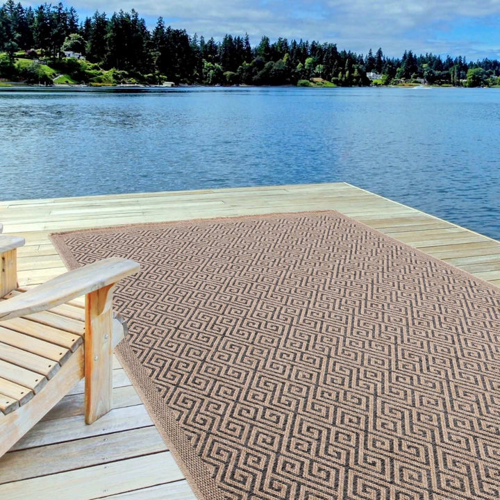 Nature Outdoor Rug Dark Grey jute-look designs and soft, non-shedding texture, moisture and UV protected.