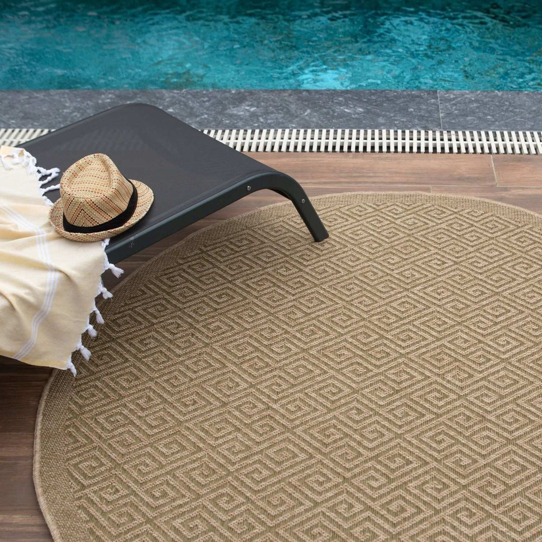Nature Outdoor Green Rug durable, weather-resistant, Jute-Look design.