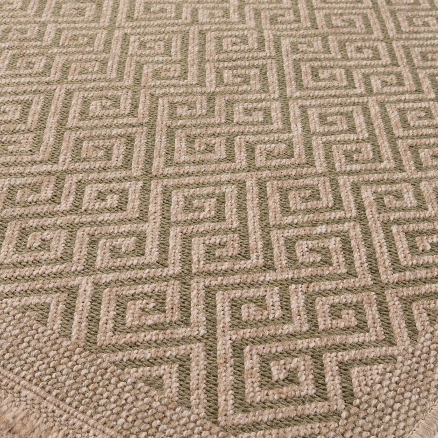 Nature Outdoor Green Rug durable, weather-resistant, Jute-Look design.