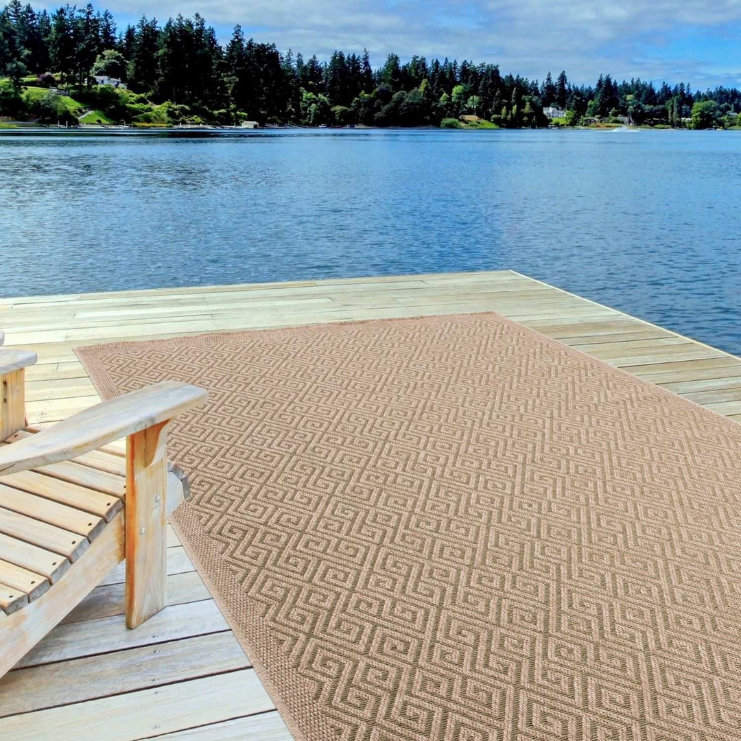 Nature Outdoor Green Rug durable, weather-resistant, Jute-Look design.