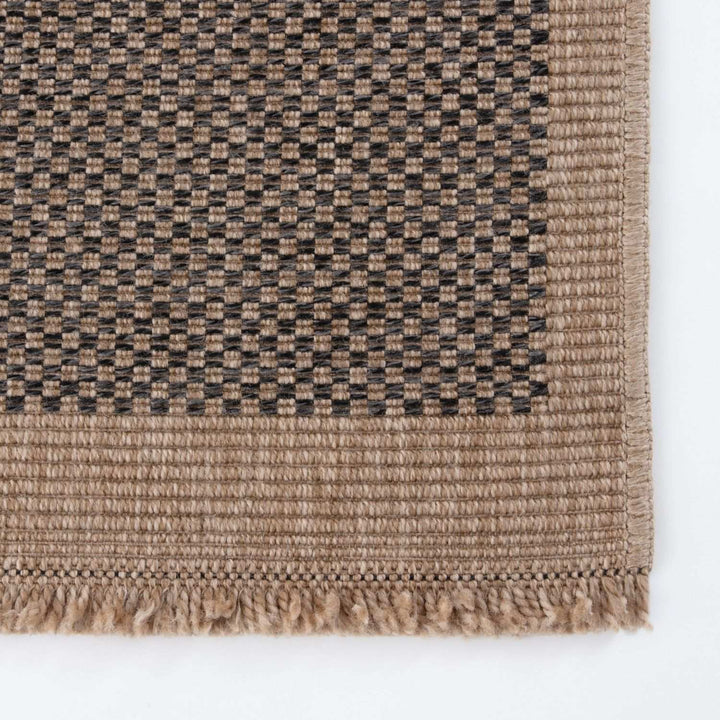 Nature Outdoor Rug dark grey easy to maintain and water-resistant