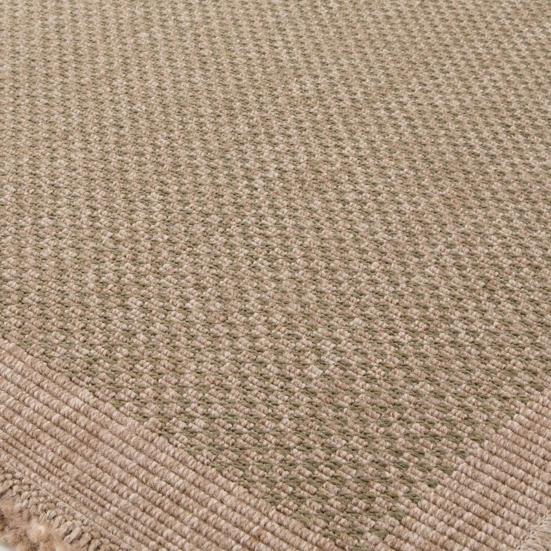 Nature Outdoor Green Rug UV-protected, easy to clean, jute-look designs and soft.