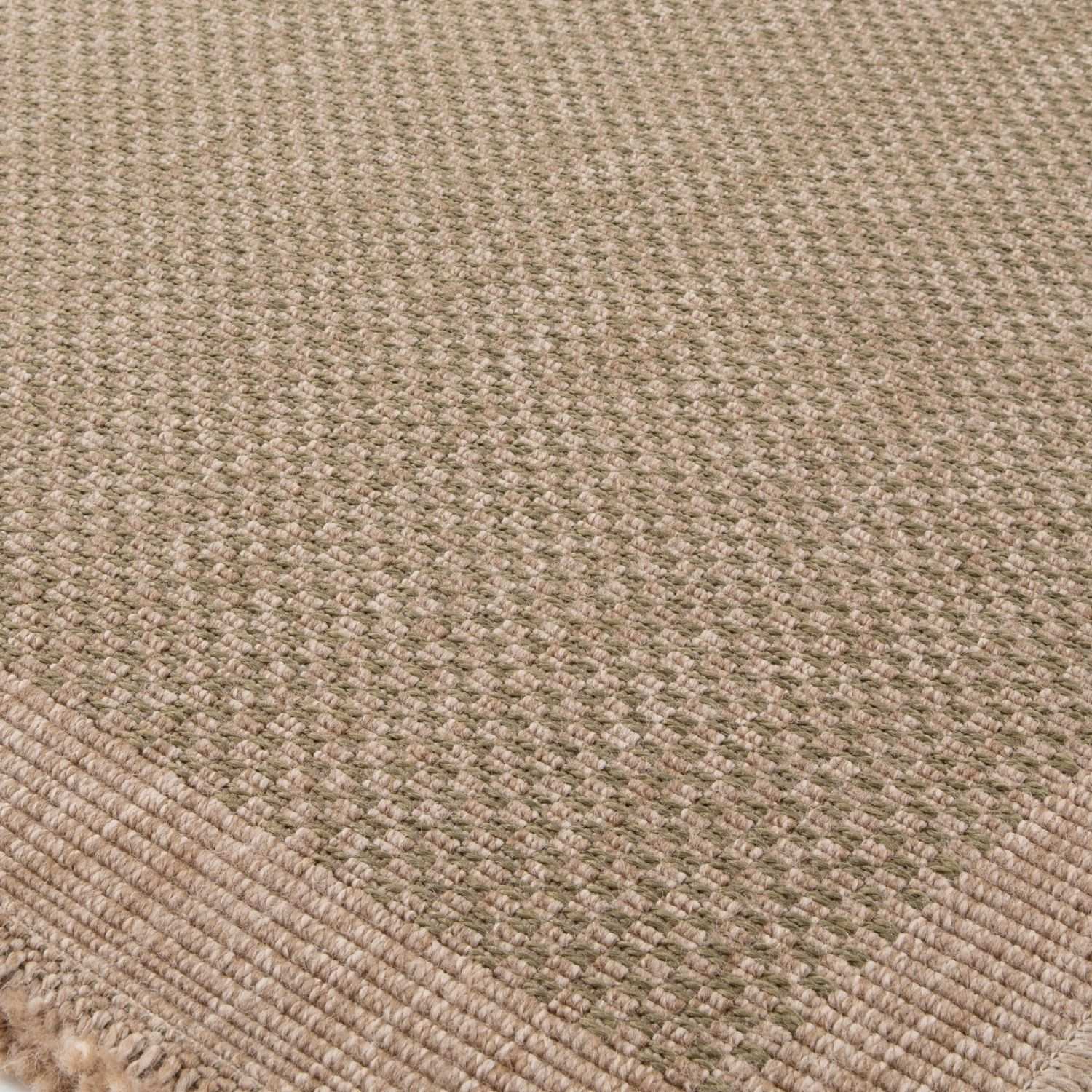 Nature Outdoor Green Rug UV-protected, easy to clean, jute-look designs and soft.