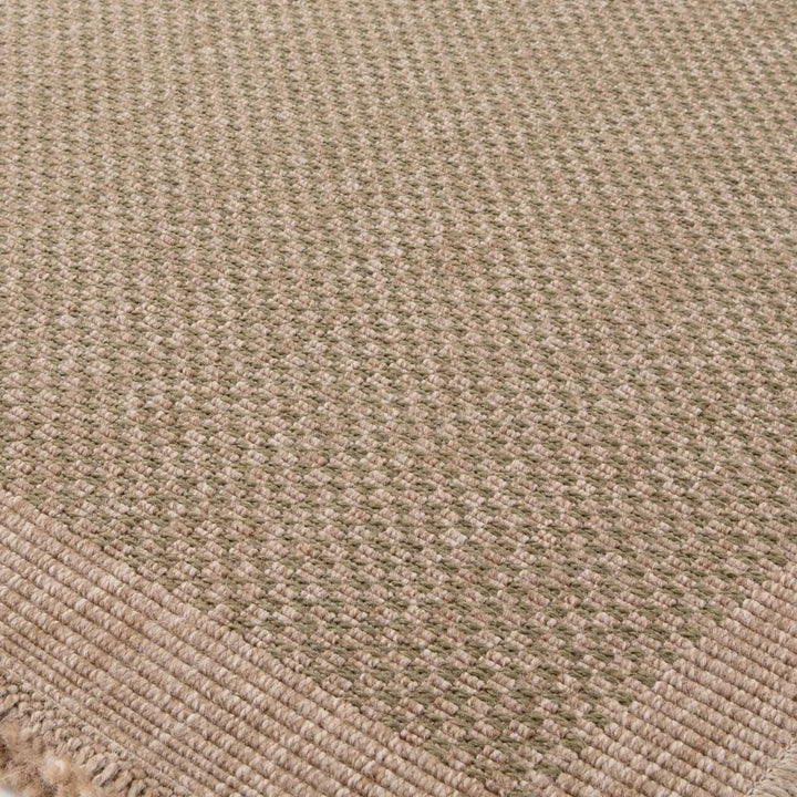 Nature Outdoor Green Rug UV-protected, easy to clean, jute-look designs and soft.