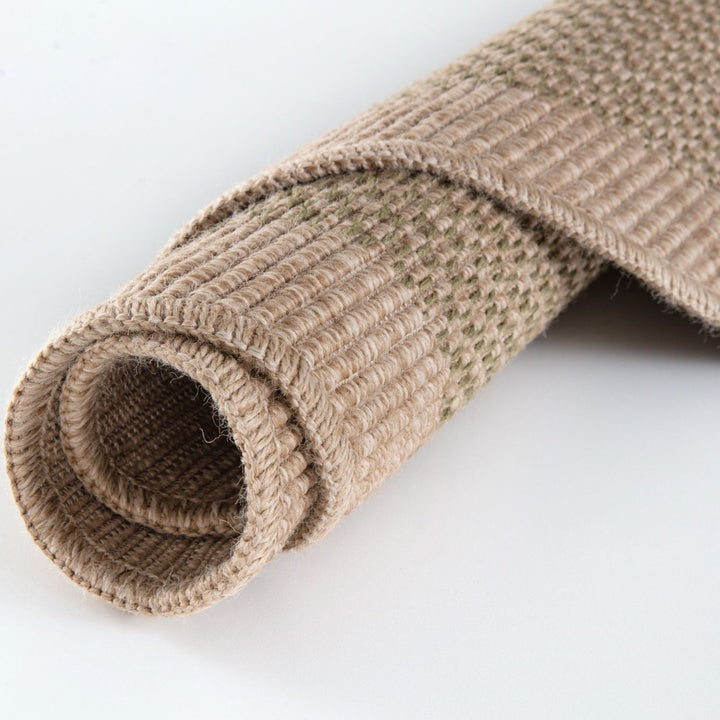 Nature Outdoor Green Rug UV-protected, easy to clean, jute-look designs and soft.