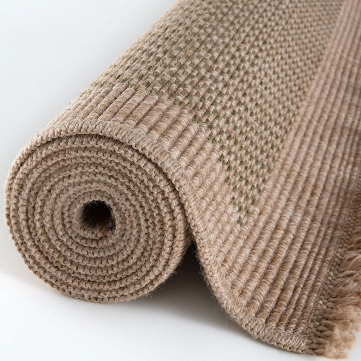 Nature Outdoor Green Rug UV-protected, easy to clean, jute-look designs and soft.