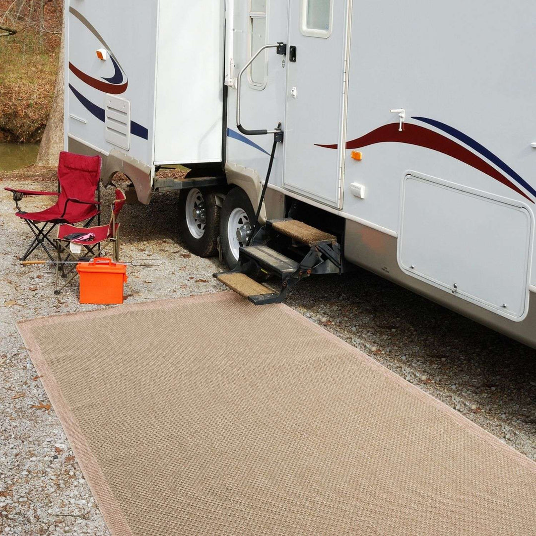 Nature Outdoor Green Rug UV-protected, easy to clean, jute-look designs and soft.