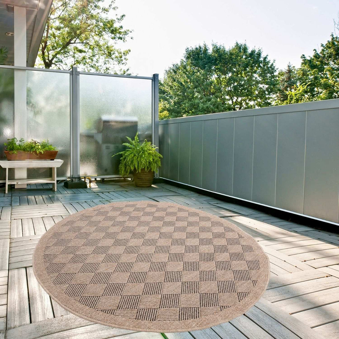 Nature Outdoor Rug Dark Grey colour weather-resistant, jute-looking, easy to clean.
