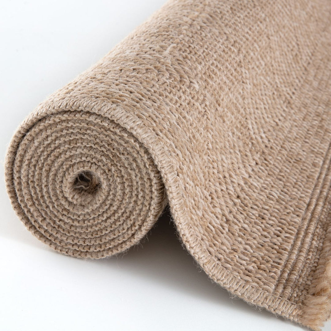 Nature Outdoor beige rug is resistant to moisture and UV protected
