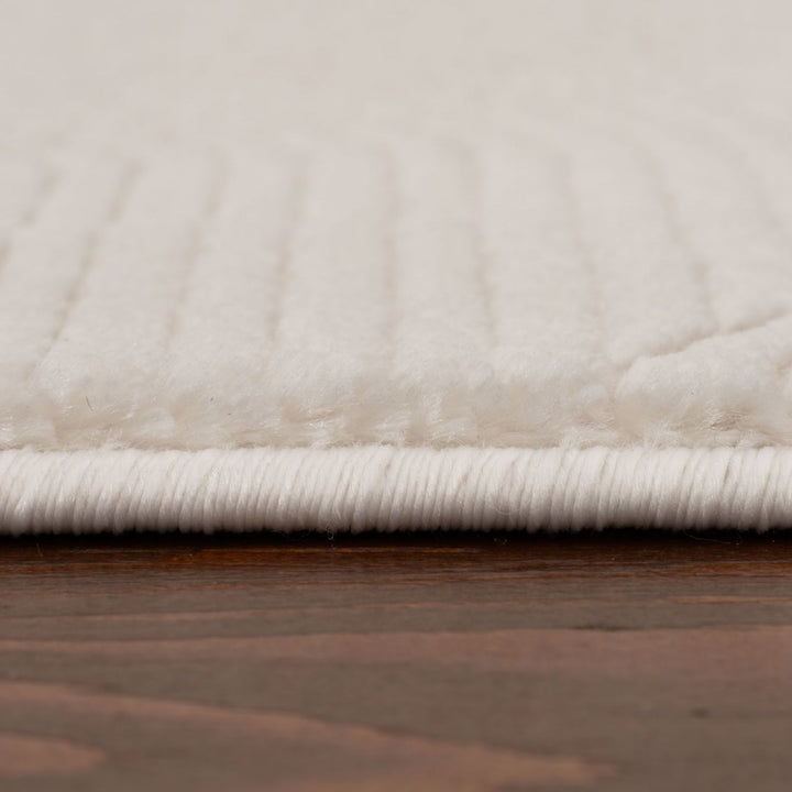 cream colour, abstract design, stain-resistant, Cosy comfort rug, non-static