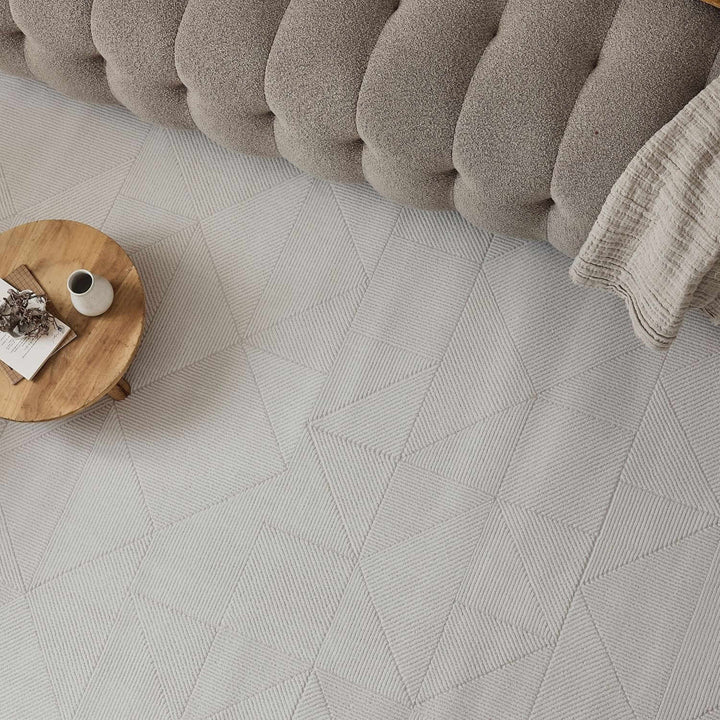 cream colour, abstract design, stain-resistant, Cosy comfort rug, non-static