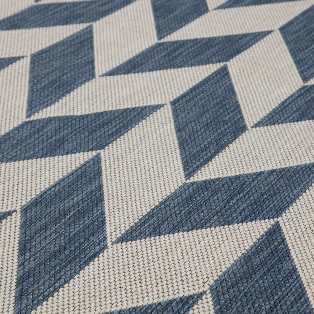 Blue Chevron Outdoor Rug for Garden | The Rugs