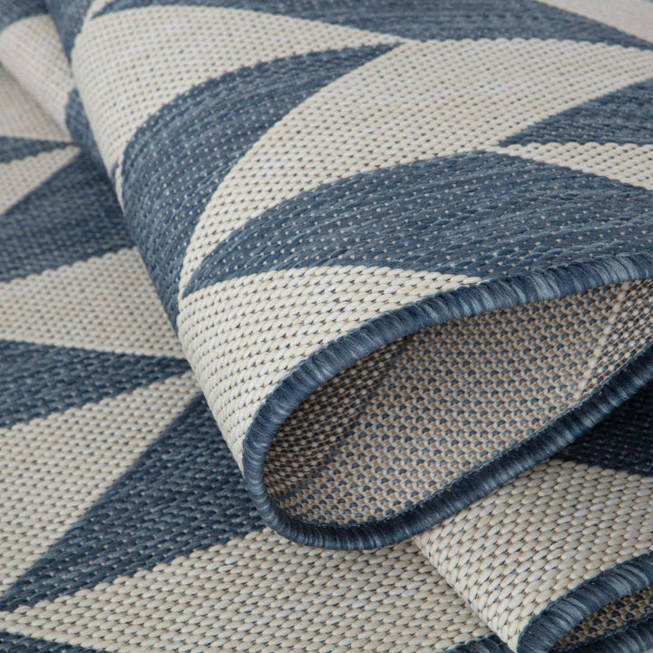 Blue Chevron Outdoor Rug for Garden | The Rugs