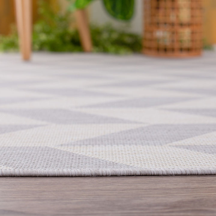 Grey Chevron Outdoor Rug for Garden | The Rugs